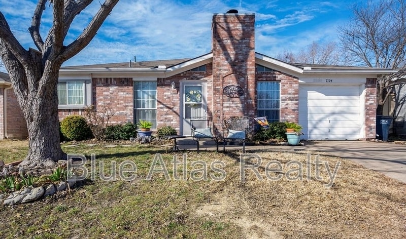 Photo - 7124 Wagonwheel Rd