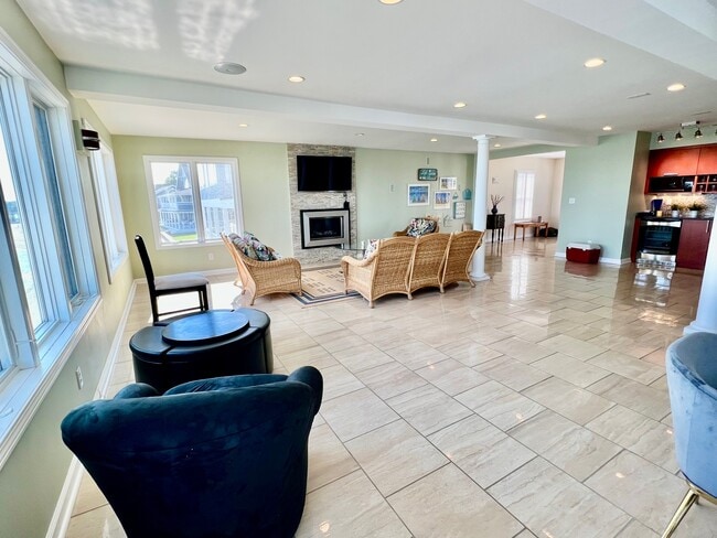 Photo - 146 Middle Beach Rd