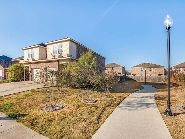 Photo - 830 Parkplace Rdg