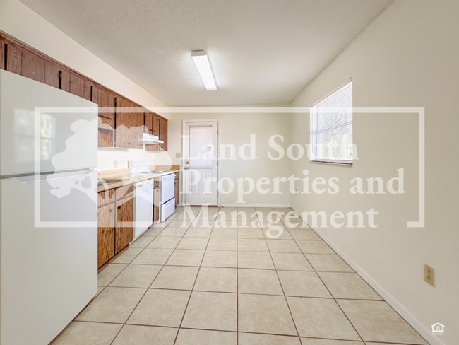 Photo - 1707 King Ave