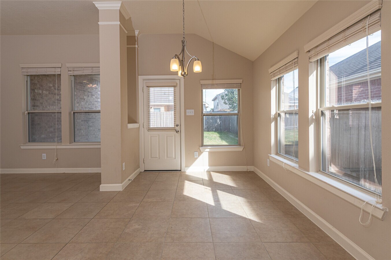 Photo - 4006 Tranquil Forest