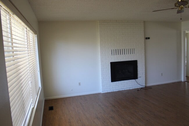 Photo - 6520 Climax Ave