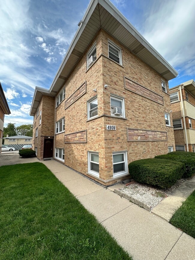 Photo - 4908 N Harlem Ave Unit 1E