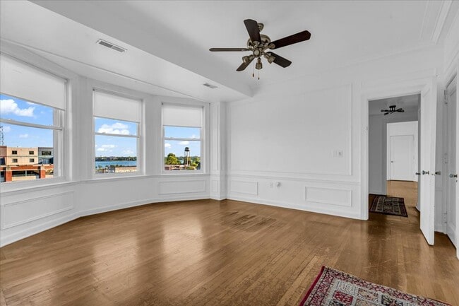 Photo - 2900 E Jefferson Ave Unit D501