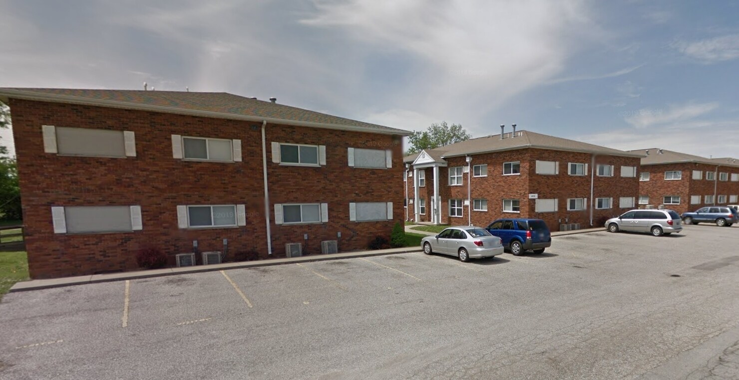 Photo - River View Apartments