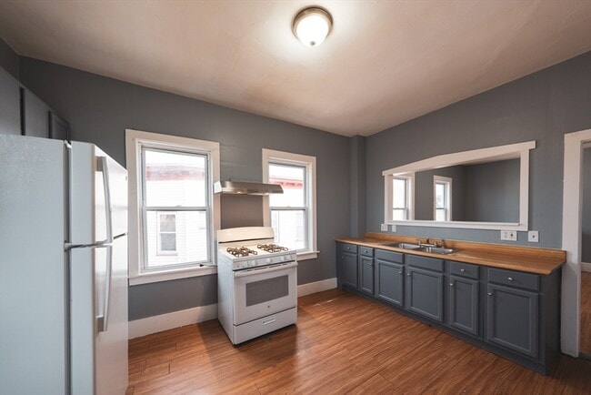 Photo - 130 Shurtleff St Unit 3