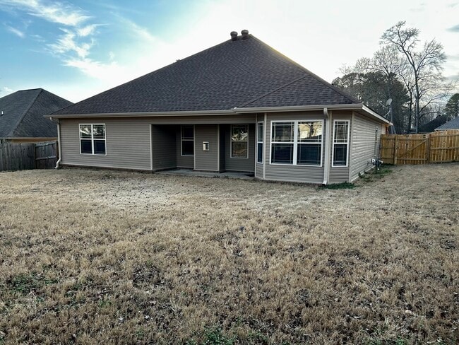 Photo - 210-210 Hidden Meadows Dr