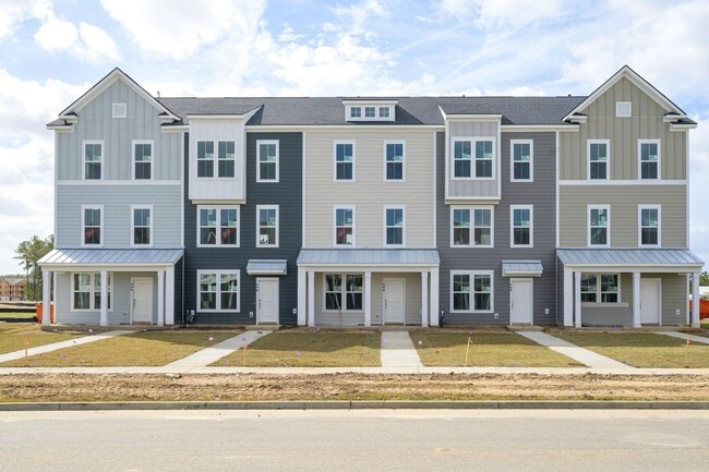Photo - BRAND NEW TOWHOME IN FOXBANK PLANTATION
