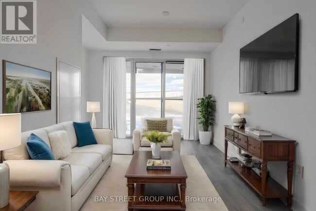 Photo - 36 Zorra St Unit 206