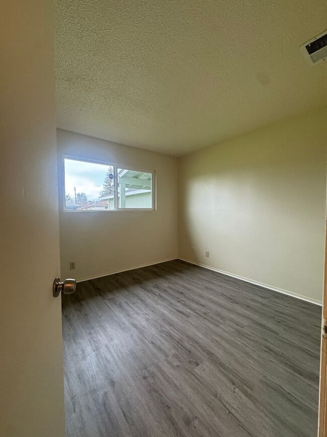 Photo - Charming 3 Bedroom, 2 Bathroom Located in Rancho Cordova.