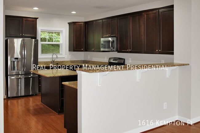 Photo - 1616 Kempton Pl
