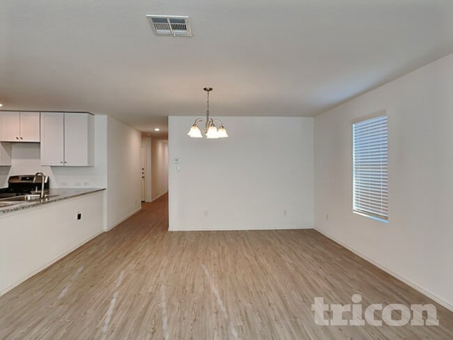 Photo - 12911 Hyssop Mdw