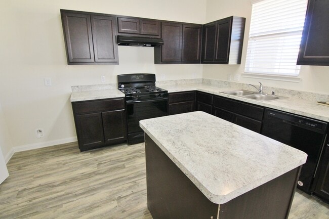Building Photo - 6274 Brenwood Cir Rental