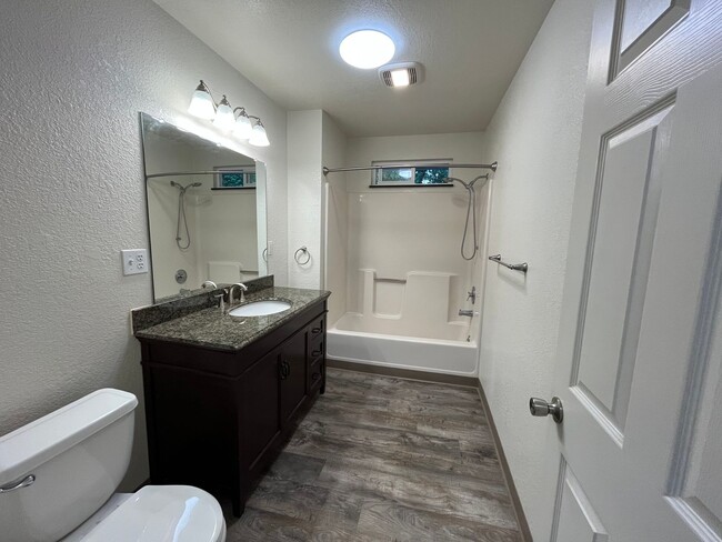 Photo - 3361 Edgewood Rd Unit 3361 Edgewood ST