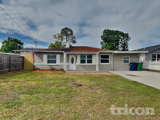 Photo - 1707 W Hanlon St