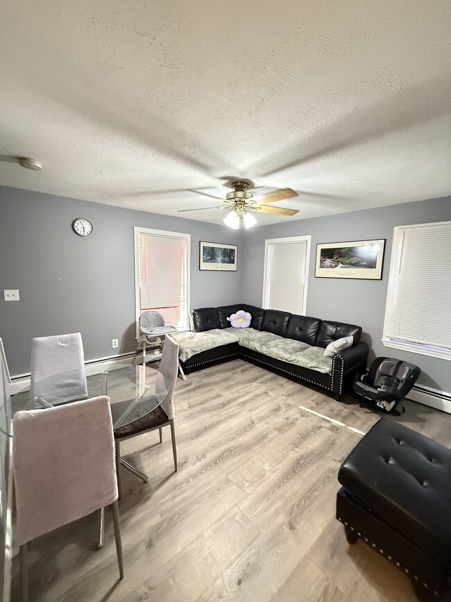 Photo - 89 3rd St Unidad Apt 3