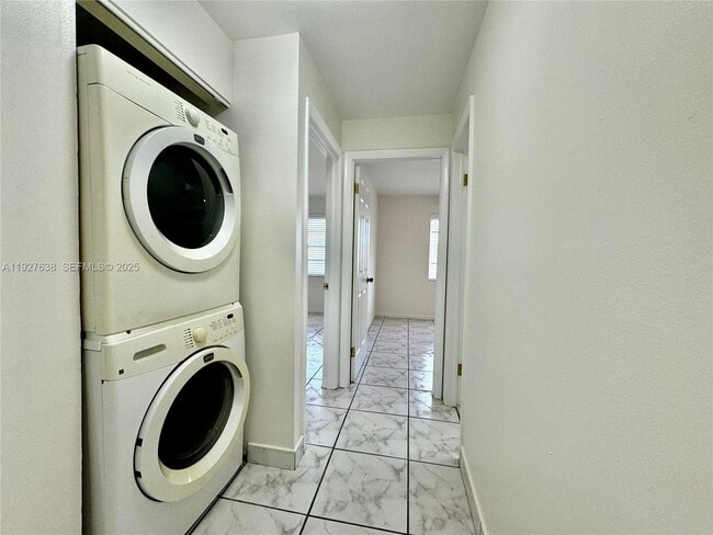 Photo - 15430 SW 82nd Ln Unit 631