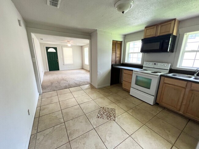 Photo - 1310 Idaho St