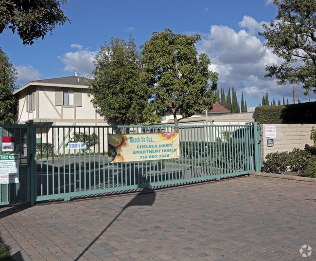 Chelsea Court Apartments - Chelsea Court Apartments