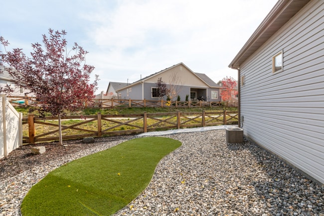 Photo - 6553 Shadow Star Dr