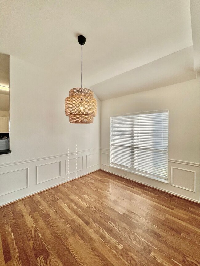 Photo - Recently updated home minutes from Grandscape