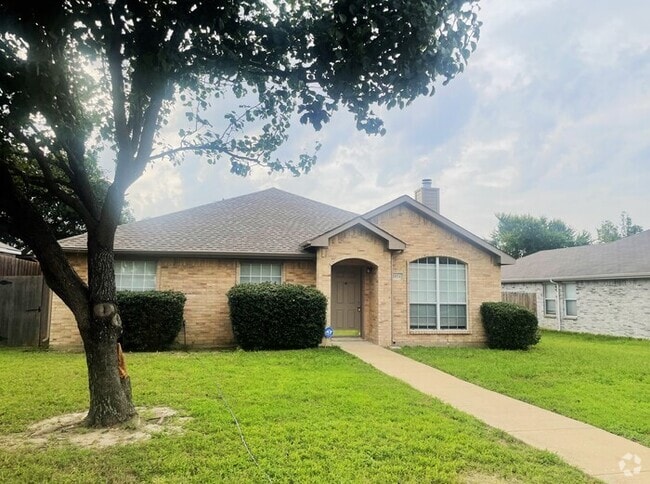 Building Photo - Beautifully Designed Home – Available for ...