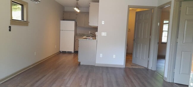 Photo - COMING SOON - 2 Bedroom house located in ...