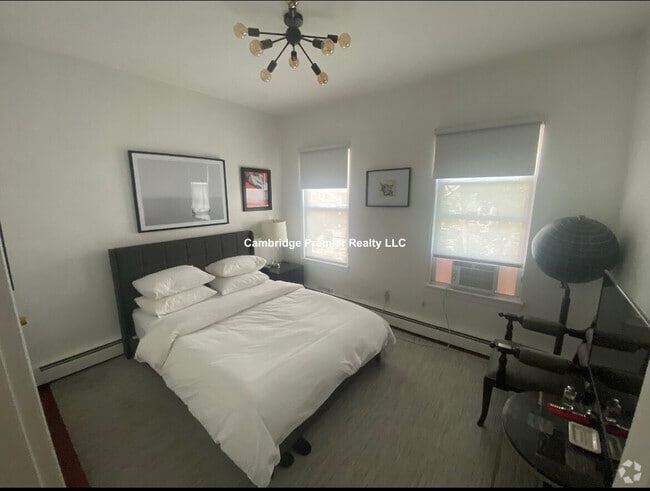 Building Photo - 103 Sciarappa St Unit 2 Rental
