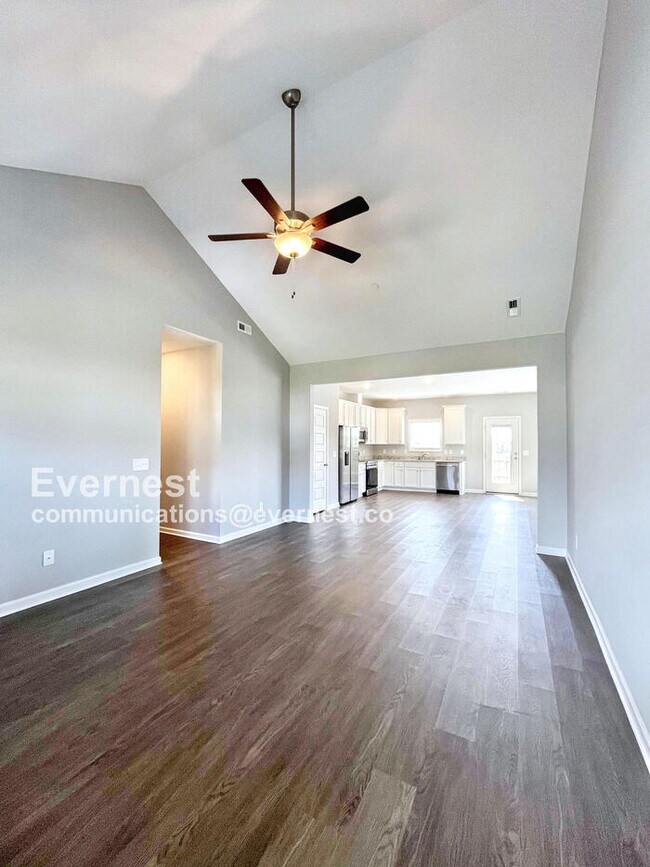 Photo - 1305 Ventura Ln