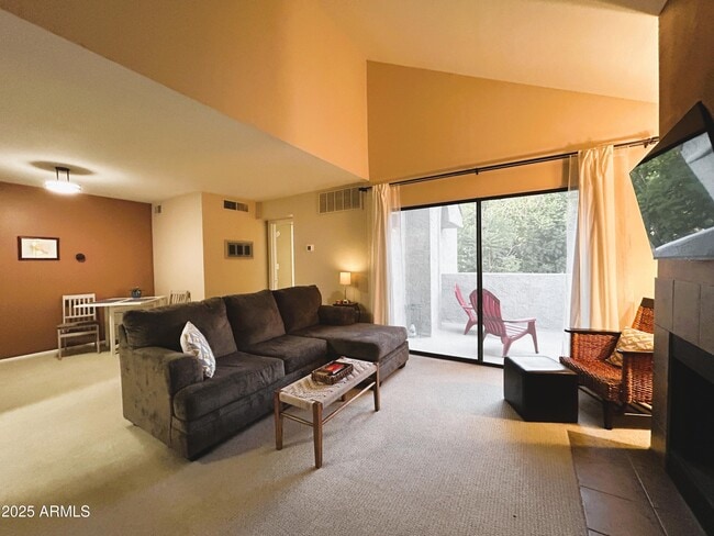 Building Photo - 10055 E Mountainview Lake Dr Unit 2059 Rental