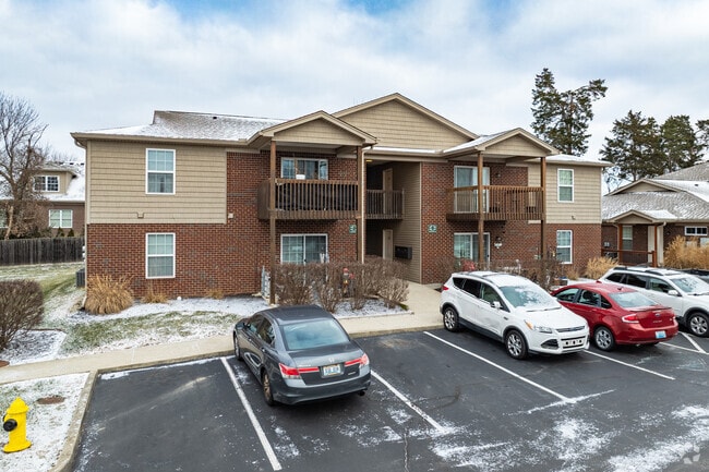 Photo - Camden Woods Apartments