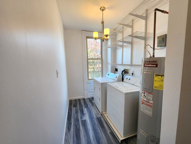 Photo - 5330 Butler St Unit Loft