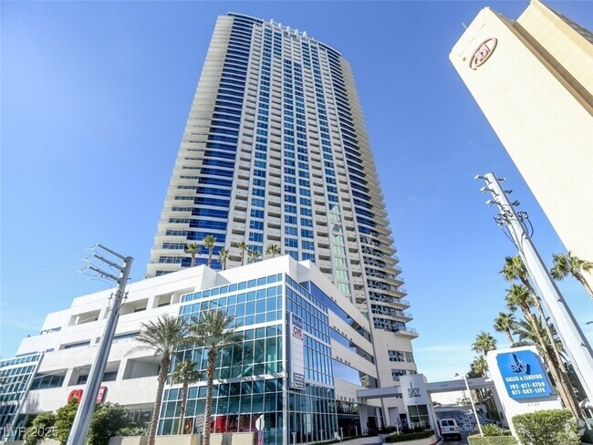 Building Photo - 2700 S Las Vegas Blvd Unit 1307 Rental