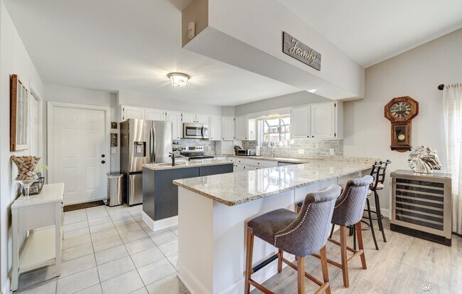 Photo - 707 Plantation Cir