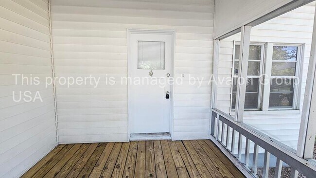 Photo - 1341 Franklin Street