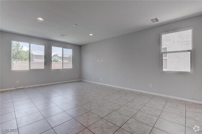 Building Photo - 114 Manzanita Falls Ave Rental