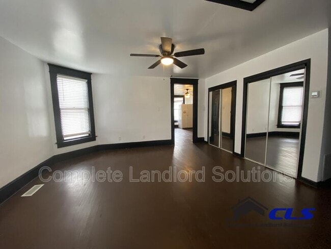 Photo - 2400 N 10th St