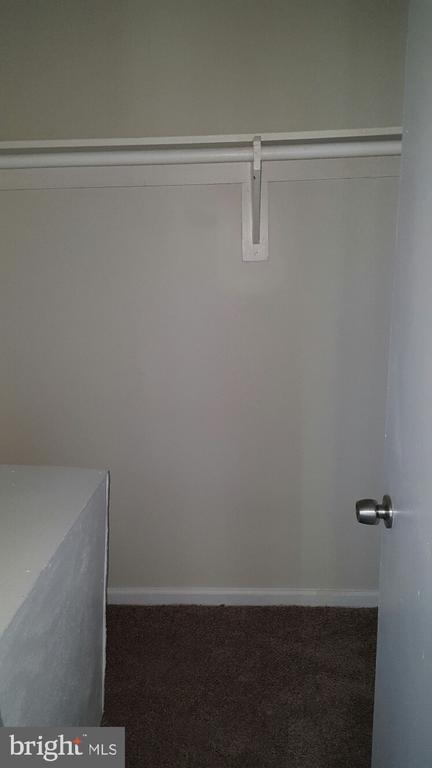 Photo - 1833 Addison Rd S