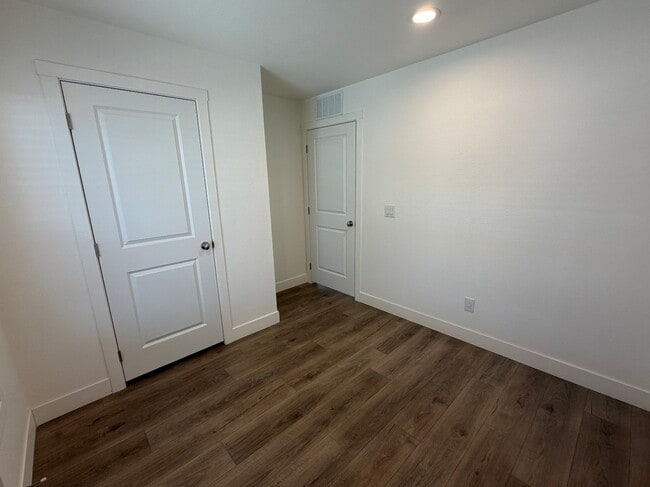 Photo - 501 E Ray Rd