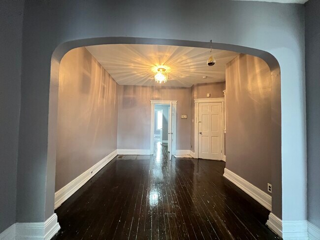 Photo - 79 Roosevelt Ave Unit 1