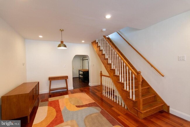 Photo - 138 Mercy St