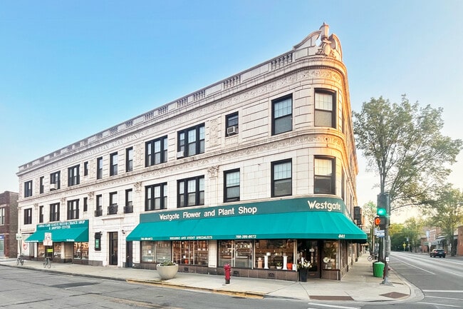 Building Photo - 804 Harrison St.