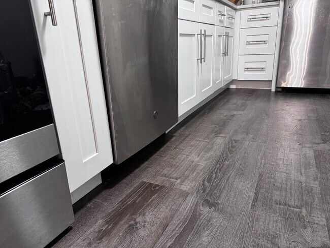 Photo - 2100 N Lincoln Park W Unit 9EN