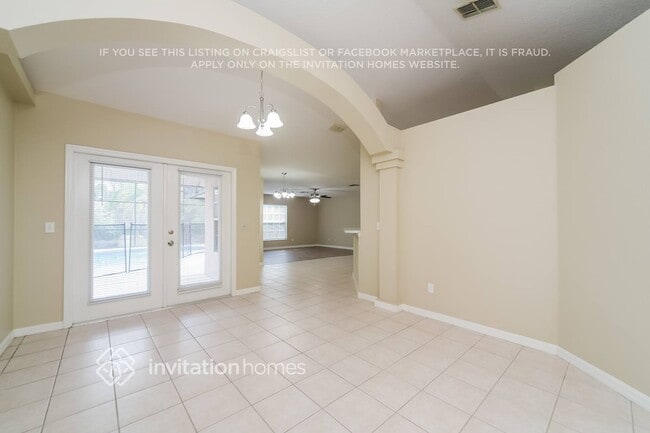 Photo - 117 Quiet Oak Ct