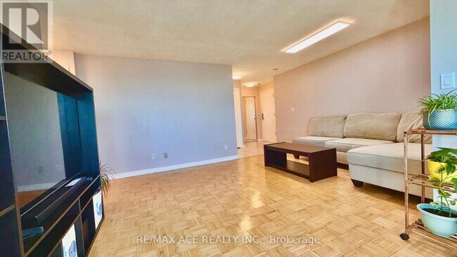 Photo - 68 Corporate Dr Unit 2026