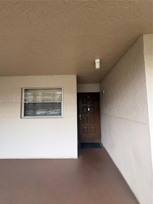 Building Photo - 9531 Seagrape Dr Unit 106