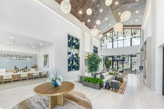 Photo - Satellite Square