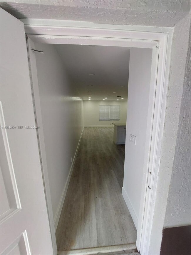 Photo - 2319 Johnson St Unit 3