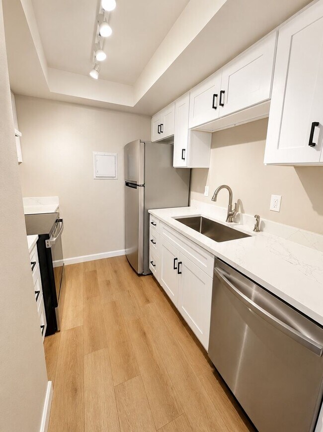 14620 NE 32nd St Unit F17