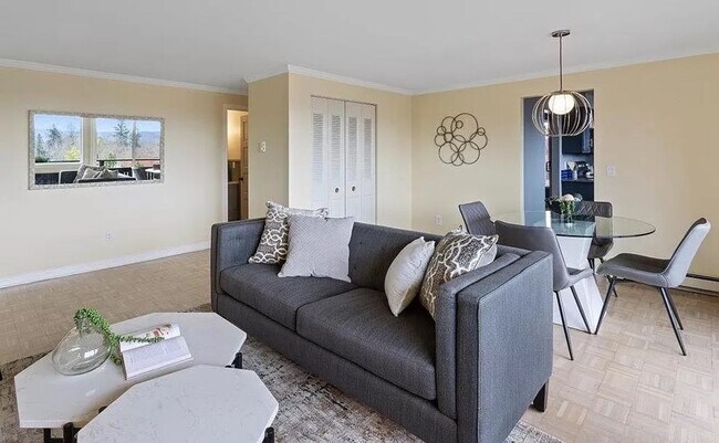 Photo - 844 W Cliff Dr Unit 103